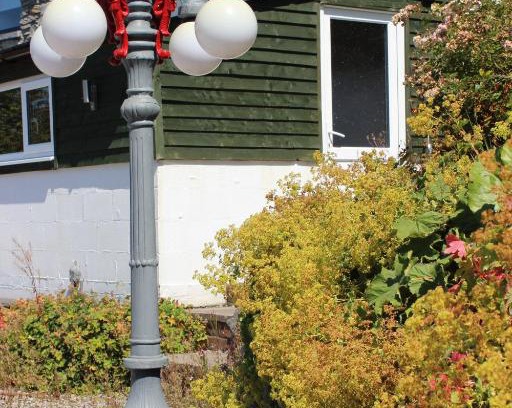 Corwen Apartment | Poplar Lodge, Dee Valley Stays - cosy microlodge with detached private shower & WC