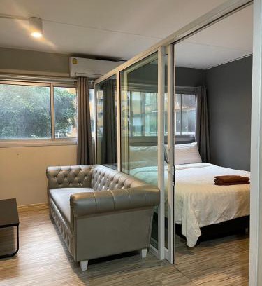 Ban Mai Hotel | Popular Condo เมืองทองธานี