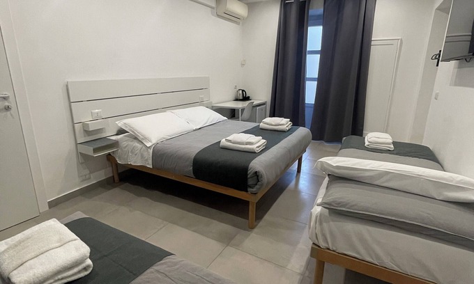 Historic Centre House | Porta Nuova Suite 57