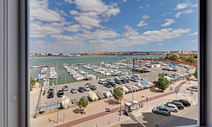Portimao Apartment | Portim O Marina View by Homing
