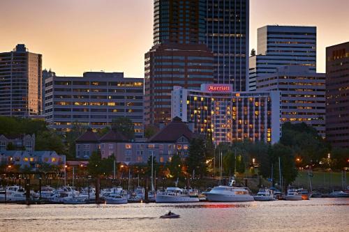 Downtown Portland Hotel | Portland Marriott Downtown Waterfront