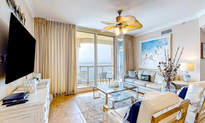 Pensacola Beach Apartment | Portofino #2009