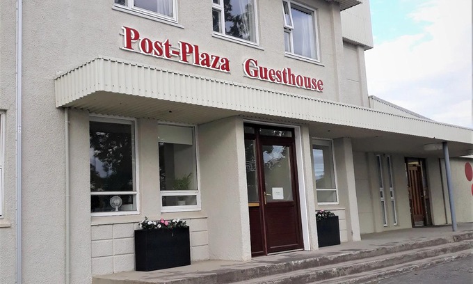 Husavik House | Post-Plaza Guesthouse