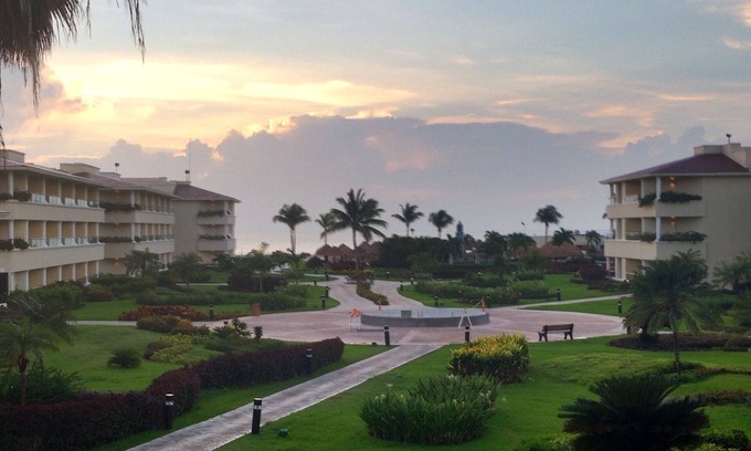 Felipe Carrillo Puerto Hotel | Premier All Inclusive Cancun Resort includes Resort Credit