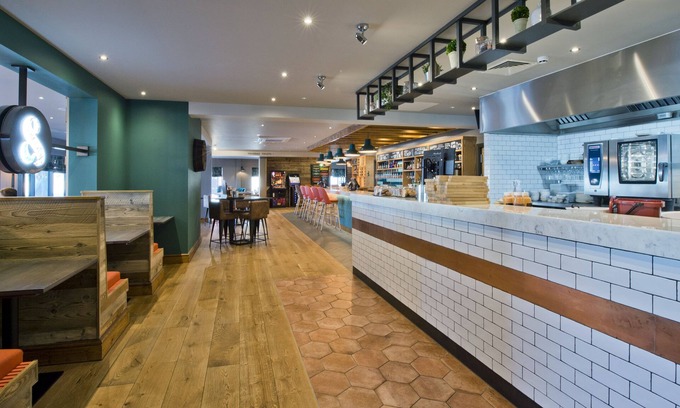 Rhyl Hotel | Premier Inn Rhyl Seafront