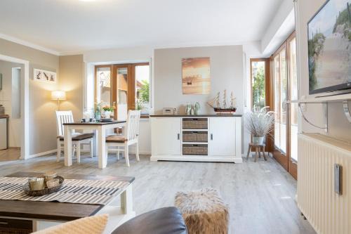 Pelzerhaken Apartment | Premium Quartier Solymar Pelzerhaken - ein kleiner Hund willkommen