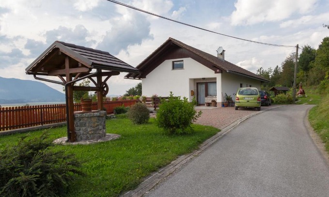 Gorenje Jezero Apartment | Prenočišča Jezero