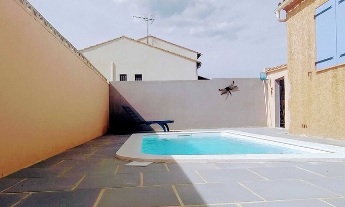 Uzes Cottage | preserved and wooded, nature and Zen for this villa with secure pool