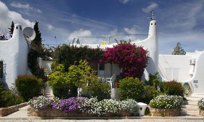 Mato Serrao House | Pretty 2-bedroom townhouse in Quinta do Paraiso Country Club