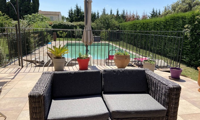 Gard Rhodanien House | Pretty villa with pool 5 bedrooms and 3 bathrooms near chateauneuf du pape
