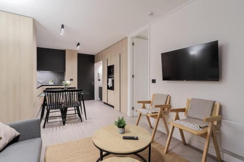 Apoquindo Apartment | Prime Location In Las Condes Ideal For 3