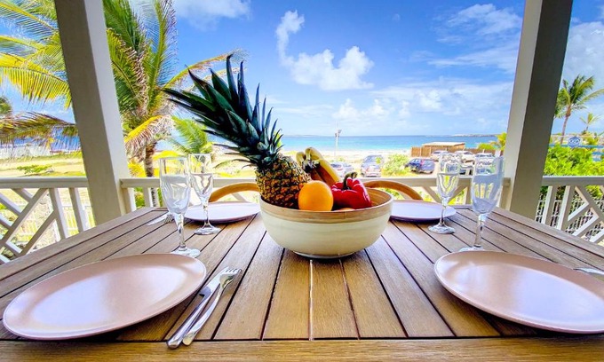 Orient Bay House | Princess Manon Beachfront Ocean view Orient Bay