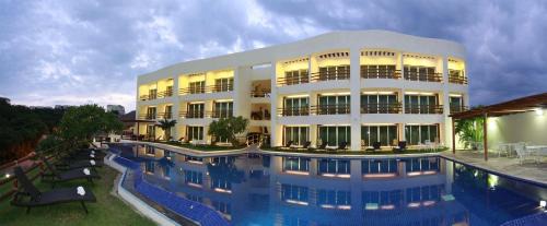 P Chahue Hotel | Princess Mayev