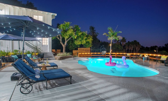 Fallbrook Villa | Priv. Resort! Mountain Views Oasis- Heated Pool & Spa, Game Rm, Temecula-8 miles