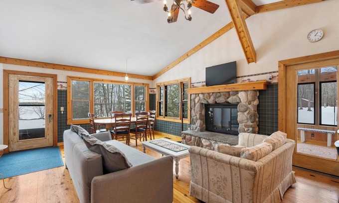 Carp Lake Cottage | Private beachfront cottage, WiFi and AC on Lake Paradise, minutes from Mackinaw