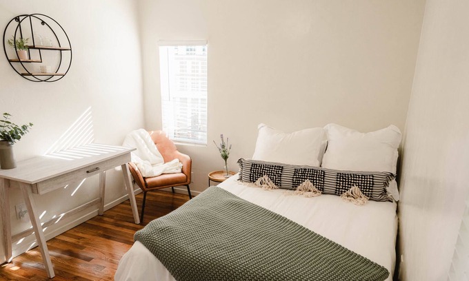 Midway District House | Private Beautiful Casita in Old Town San Diego