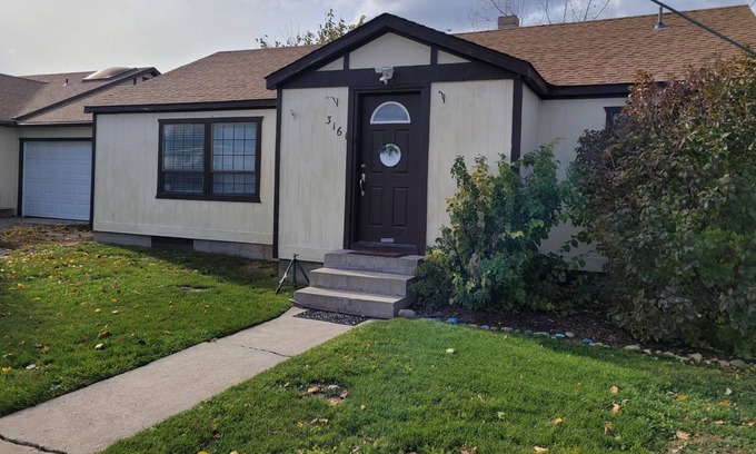 West Valley House | Private Fenced Dog Friendly Boise Home w/ Garage