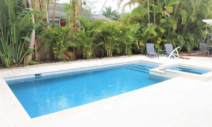 Bay Isle House | Private Home with Pool and In-ground Spa - 3360 Higel Avenue