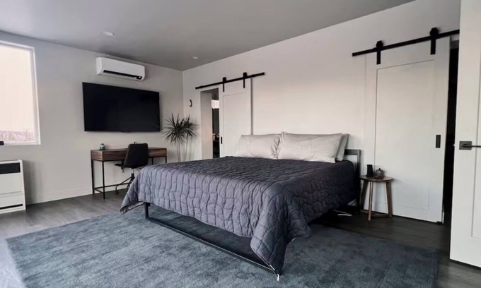 Alton House | Private modern retreat close to Zion/Bryce