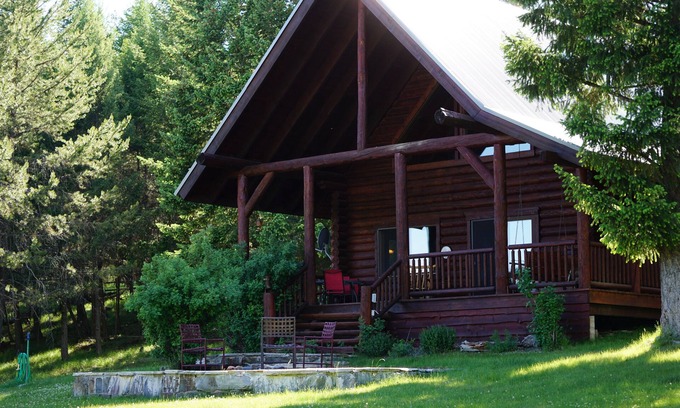 Fortine Cabin | Private Mountain Log Cabin perfect for: a Small Family,or Romantic Retreat.