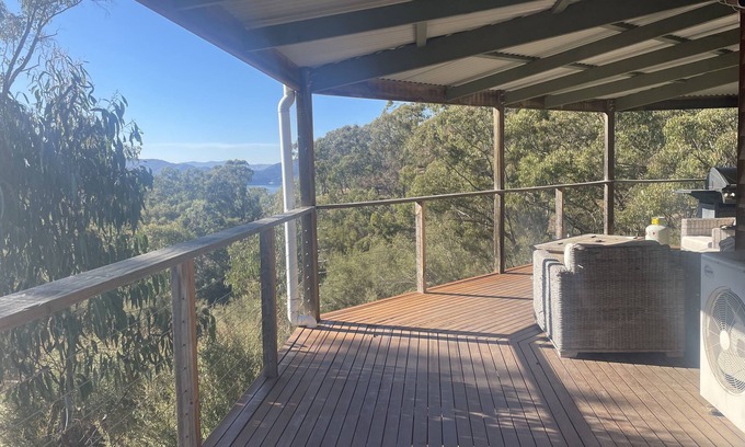 Murrindindi Shire House | Private paradise with lake view (pet friendly)