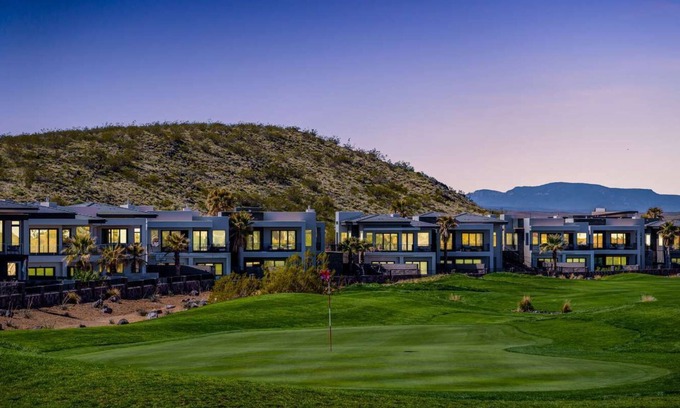 Hurricane House | Private Pool and Spa with EV Charging, BBQ Grill!