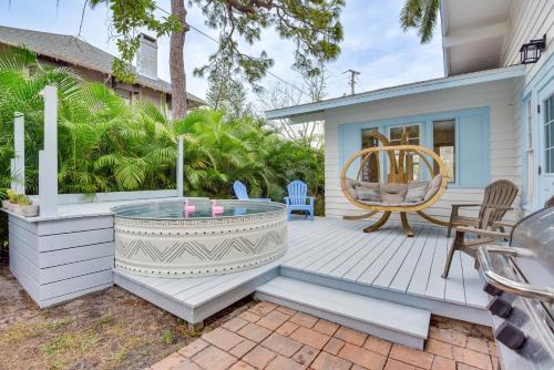 Bradenton House | Private Pool and Yard Dog-Friendly Bradenton Home