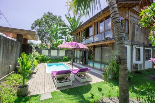 Nyambu Bed & Breakfast | Private Pool Jungle View Villa in Kaba-Kaba