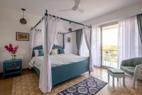 Verem Apartment | Private Pool Penthouse - Azure Bliss by Da Alohas