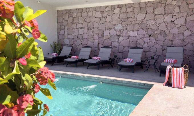 Colina del Sol House | Private pool, rooftop and BBQ, Malecón 5 min walk