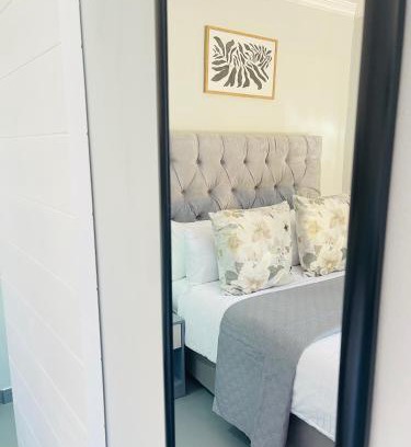 South Durban House | Private Room Pelican