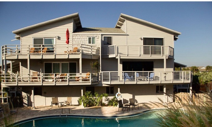 Sea Dunes House | Private Sandcastle FL Getaway/Luxury Oceanside Townhome