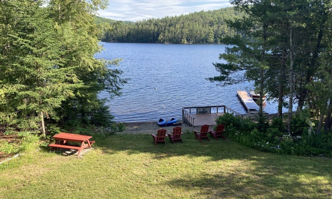 Paradox House | Private Sandy Beach with 125 feet of lake frontage