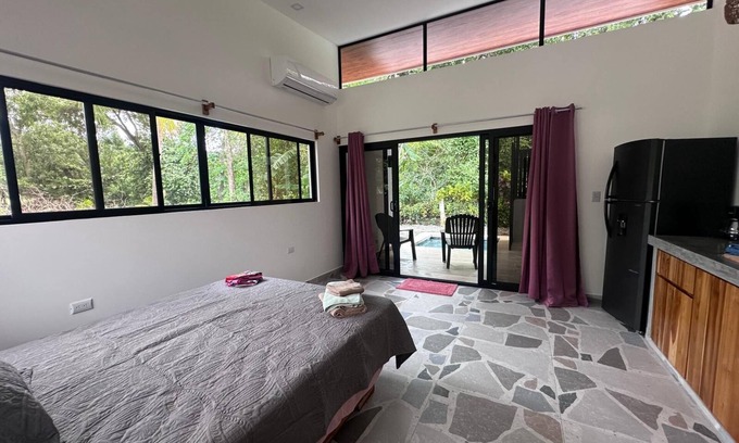 Javilla Apartment | Private Studio, 90 seconds to the beach, with AC, WiFi, & Pool