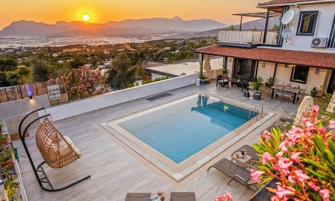 Uzumlu Villa | Private Villa with stunning views and heated pool Book your dream holiday now!