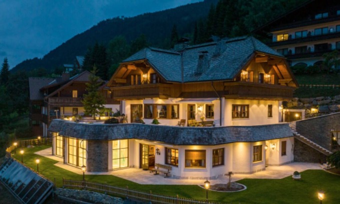 Untertschern Villa | Private Villa with SPA in sunny southern Alps