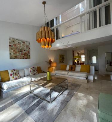 Quinta da Marinha Villa | Private Villa in Quinta da Marinha with golf view!