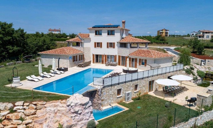 Nova Vas Villa | Private Villa with private pool, hot tub, A/C, WIFI, TV, terrace, pets allowed, panoramic view