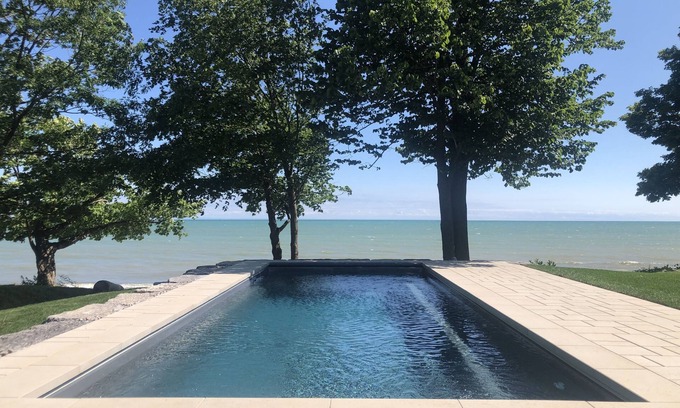 Dunnville Cottage | Private Waterfront Lakehouse on Lake Erie