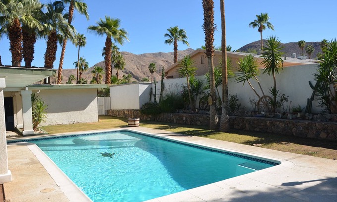 Cathedral City Cove House | PrivateParadiseMountainViewsPoolPets Cathedral City, BLIC-001382-2022