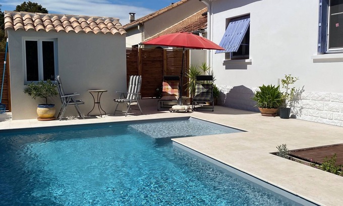 Jacou Villa | PROMO ETE Quiet villa with pool and wooded garden near the sea.