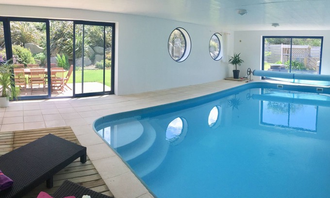 Plouescat Villa | PROMO TOUSSAINT - Villa 4* private indoor pool/SPA - Beach 200m away
