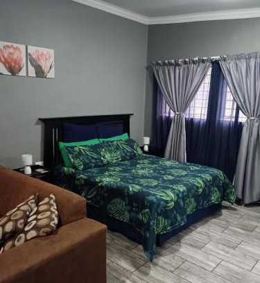 Pretoria House | Protea guest house