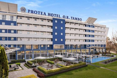 Kempton Park Hotel | Protea Hotel by Marriott O R Tambo Airport