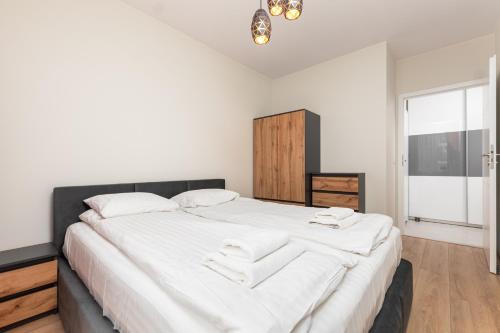 Praga Poludnie Apartment | Przeworska 9A by Homeprime