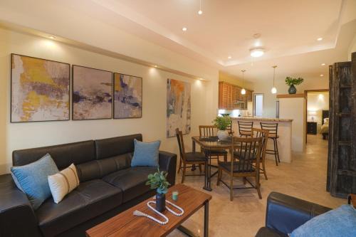 Colonia 5 de Diciembre Apartment | Pueblo Beach - Half a block from the beach