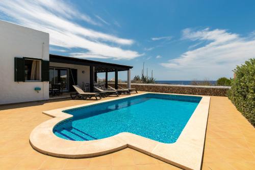 Binibequer Vell House | Pura Vida