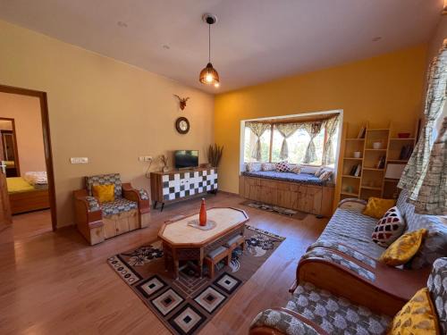 Kaul House | Purnima Cottage