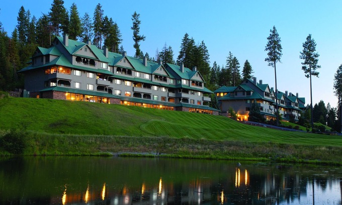 Coeur d'Alene Resort | Purple mountain majesty . YES !
