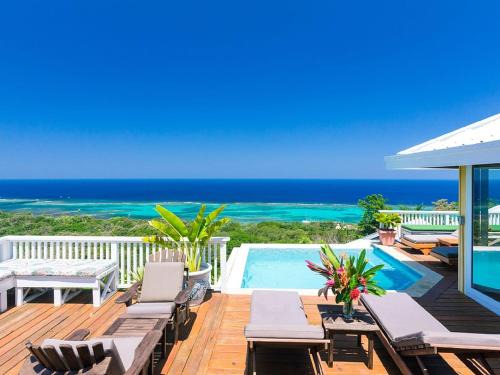Antoneys Cay House | Purple Palace